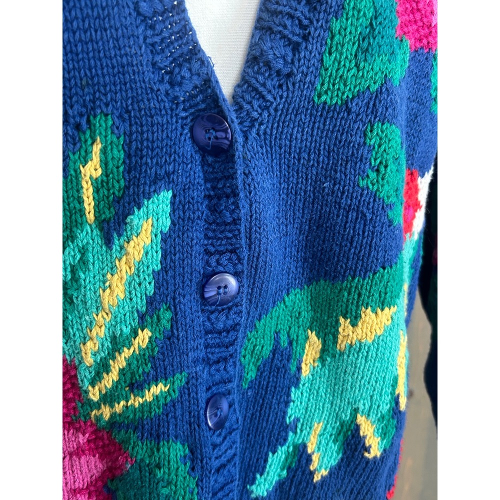 Izod Vintage Hand Knit Floral Cardigan Sweater Blue Ramie Cotton Womens Medium - Picture 4 of 7